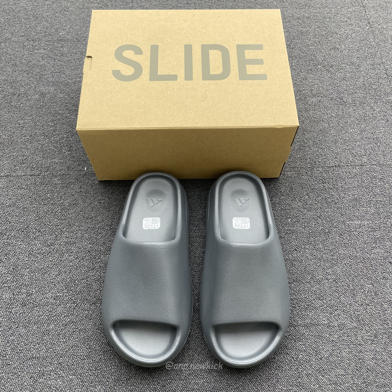 Adidas Yeezy Slide Slate Grey Id2350 (3) - newkick.cc