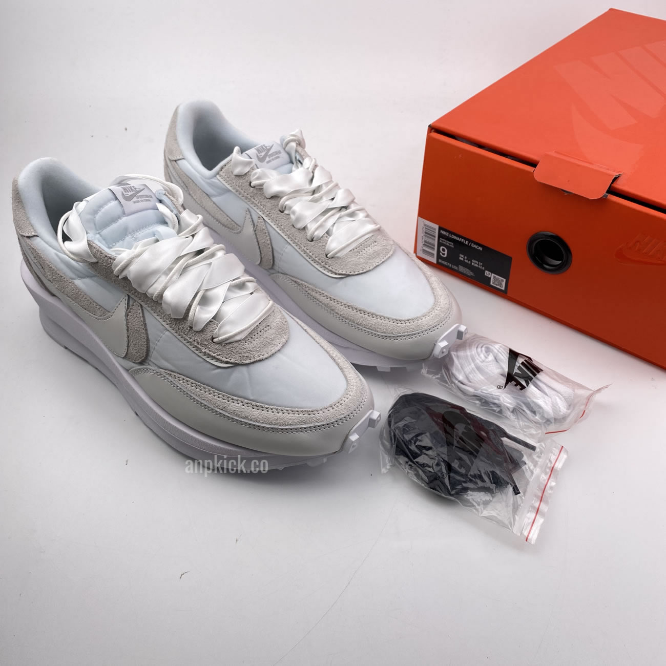 Sacai Nike Ld Waffle White Nylon Bv0073 101 (10) - newkick.cc