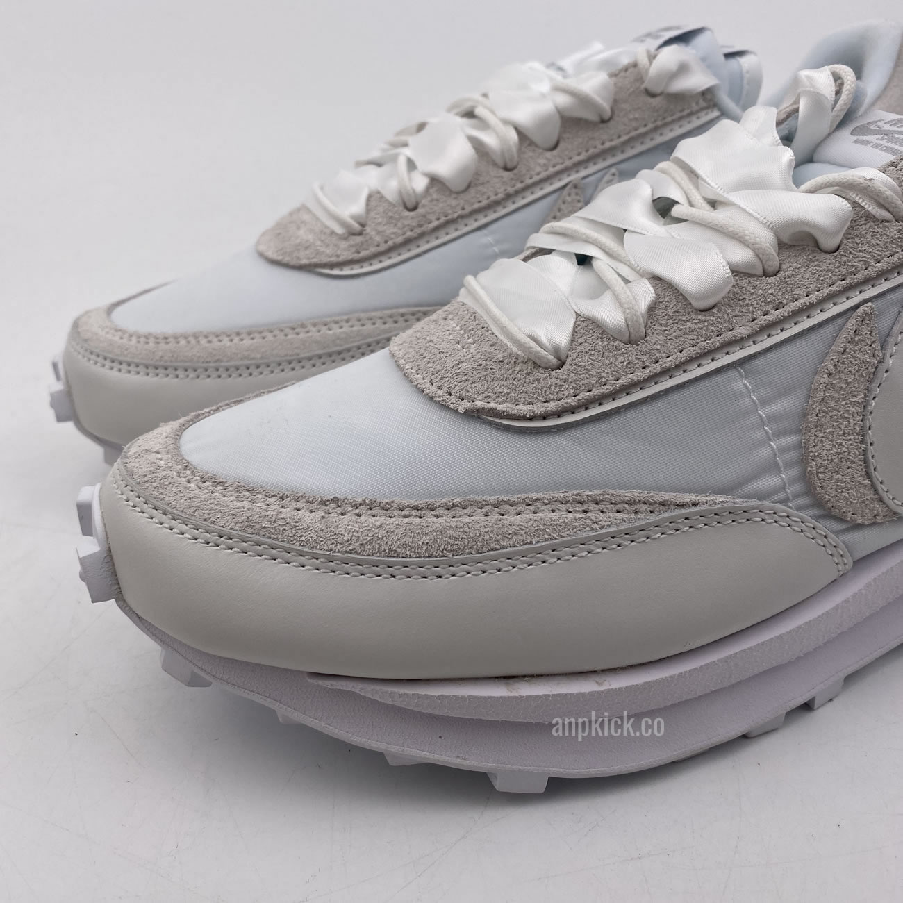 Sacai Nike Ld Waffle White Nylon Bv0073 101 (4) - newkick.cc