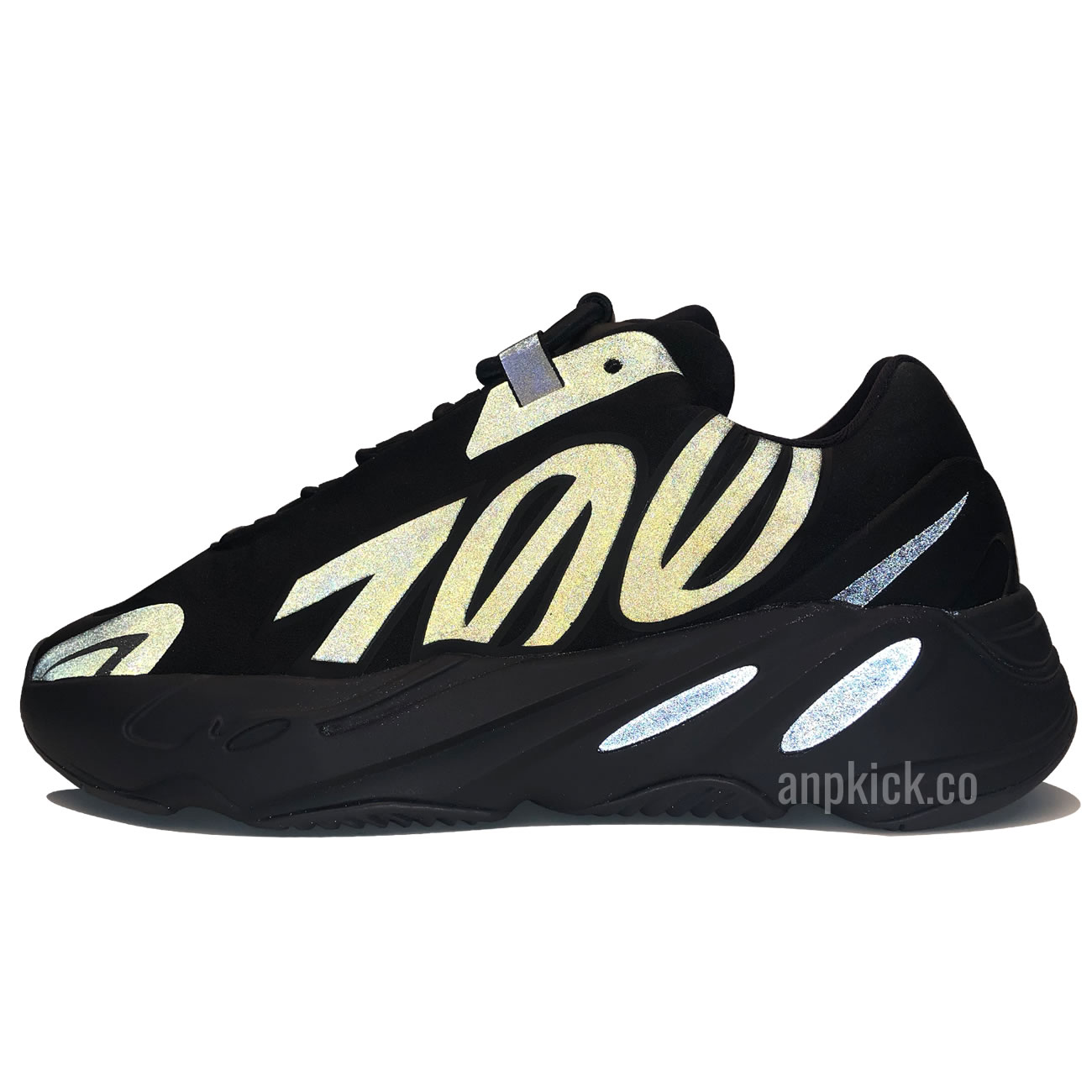 Adidas Yeezy Boost 700 Mnvn Triple Black Fv4440 (2) - newkick.cc