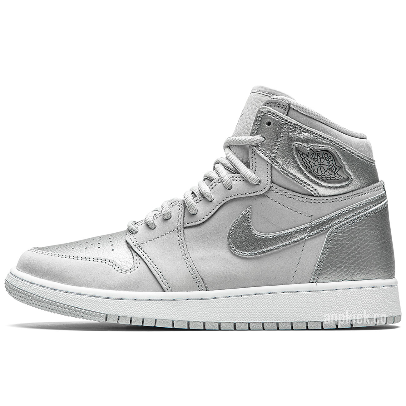 Air Jordan 1 Retro High Og Gs Co Jp Metallic Silver Neutral Grey 575441 029 (1) - newkick.cc