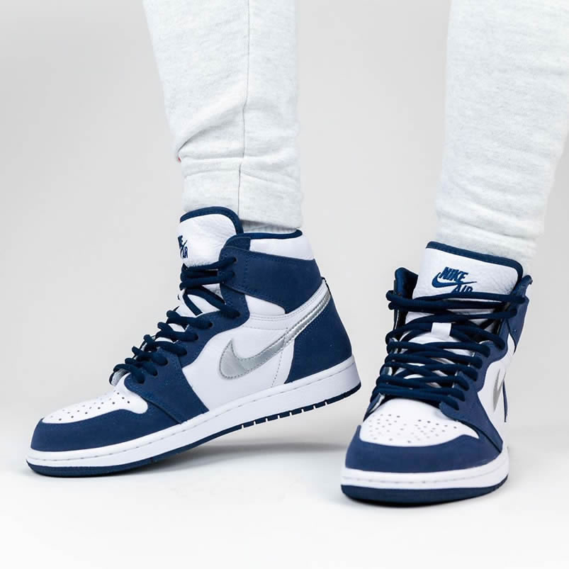 Air Jordan 1 High Og Co Jp Midnight Navy On Feet Mens Dc1788 100 Gs 575441 141 (2) - newkick.cc