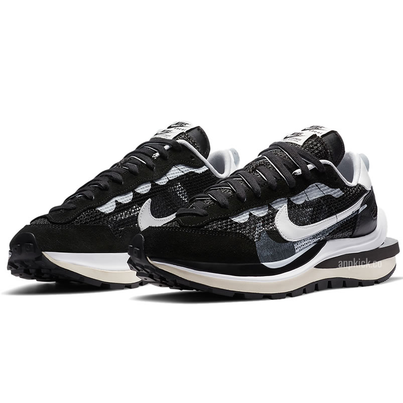 Sacai Nike Vaporwaffle Black Cv1363 001 (3) - newkick.cc