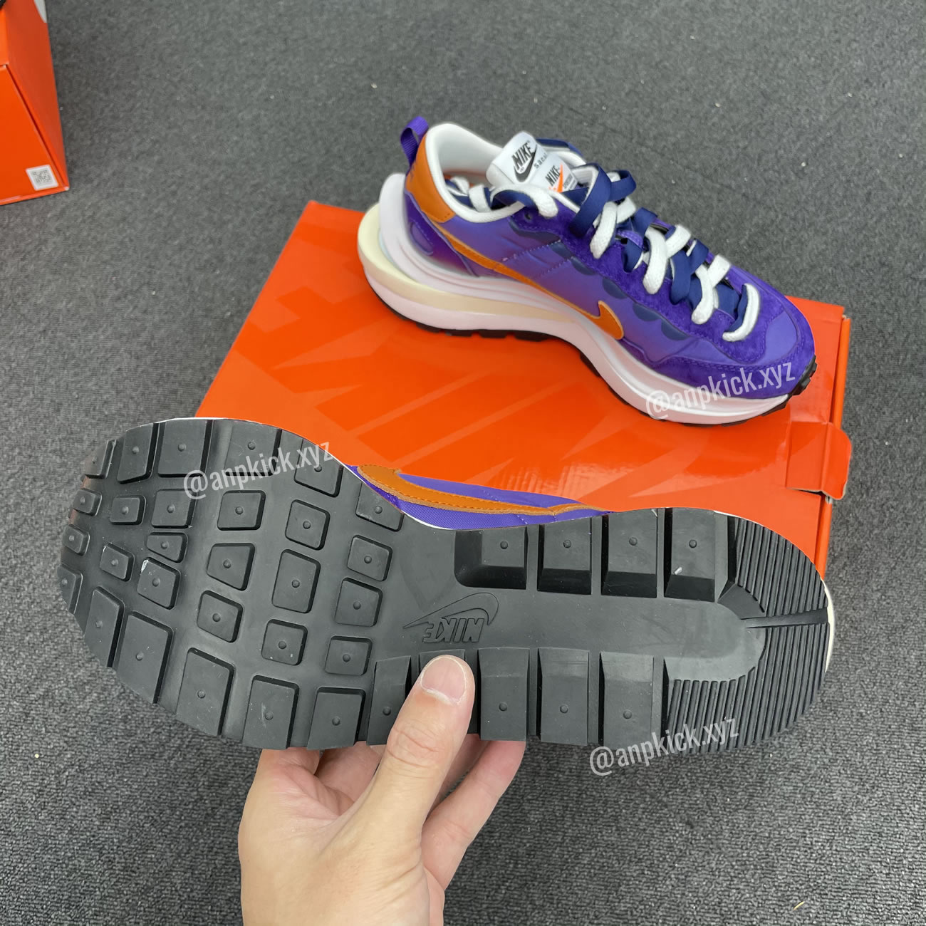 Sacai Nike Vaporwaffle Dark Iris Surfaces Dd1875 500 (5) - newkick.cc