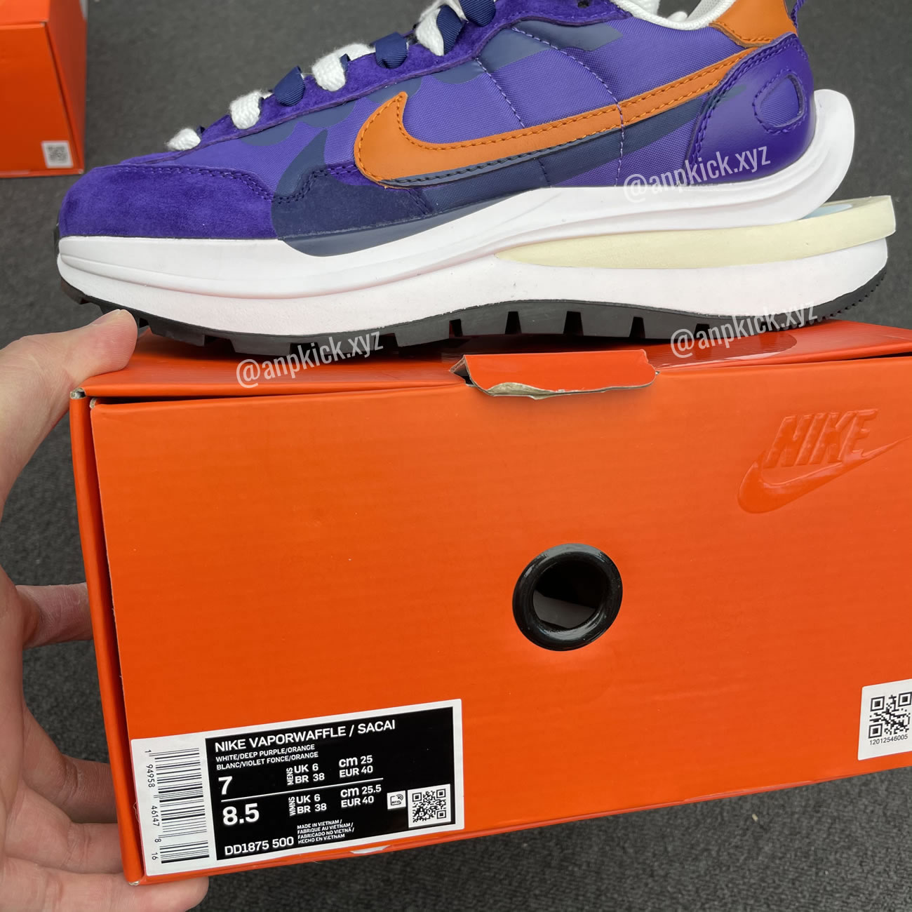 Sacai Nike Vaporwaffle Dark Iris Surfaces Dd1875 500 (8) - newkick.cc