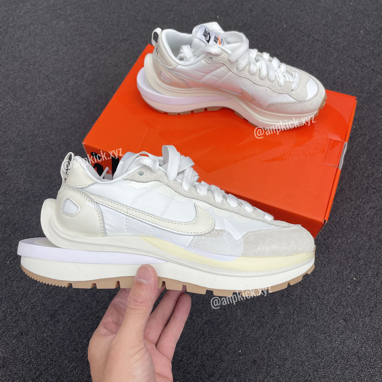 Sacai Nike Vaporwaffle Sail Dd1875 100 (6) - newkick.cc