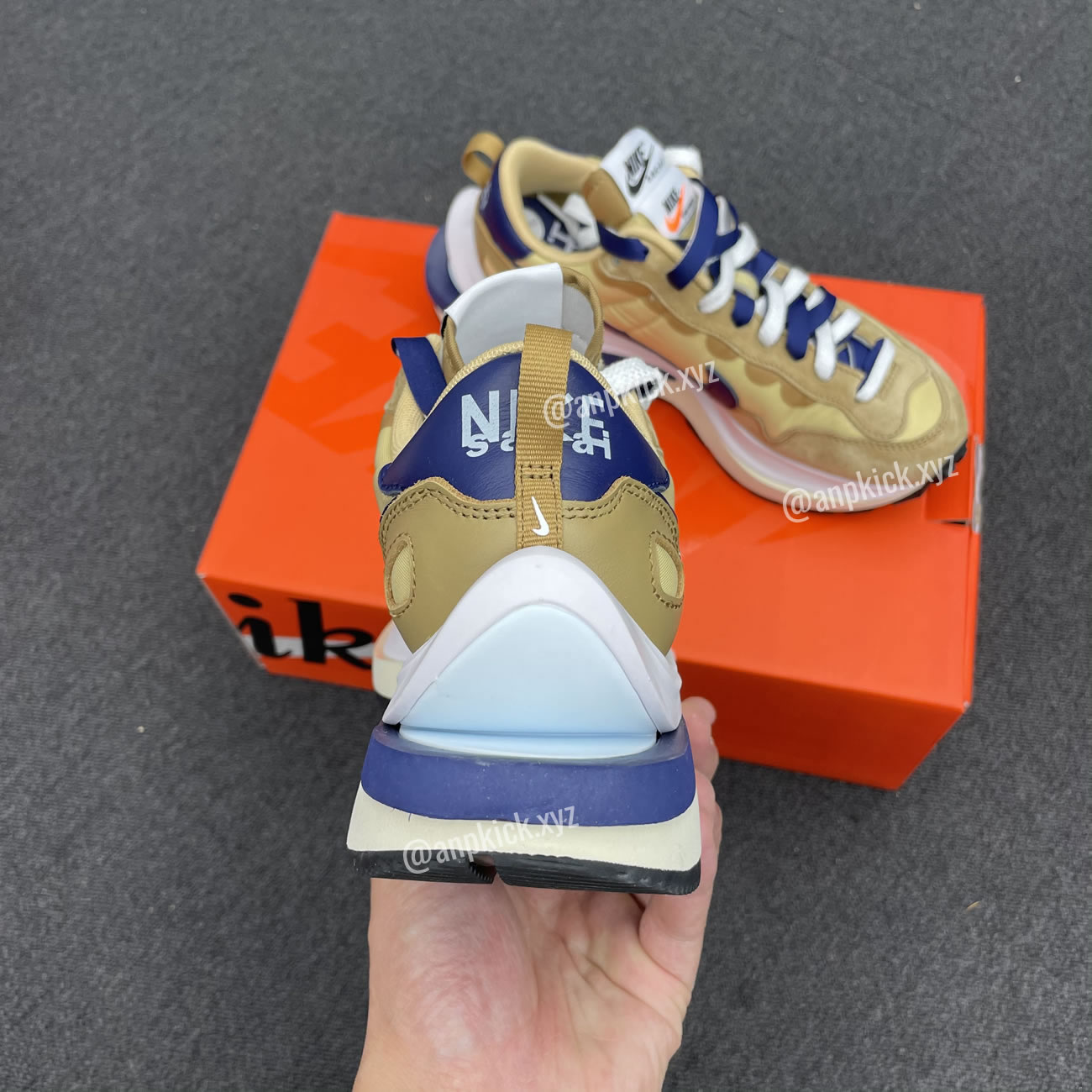 Sacai Nike Vaporwaffle Sesame Dd1875 200 (4) - newkick.cc