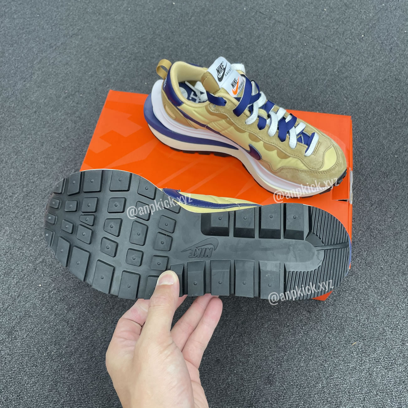 Sacai Nike Vaporwaffle Sesame Dd1875 200 (5) - newkick.cc