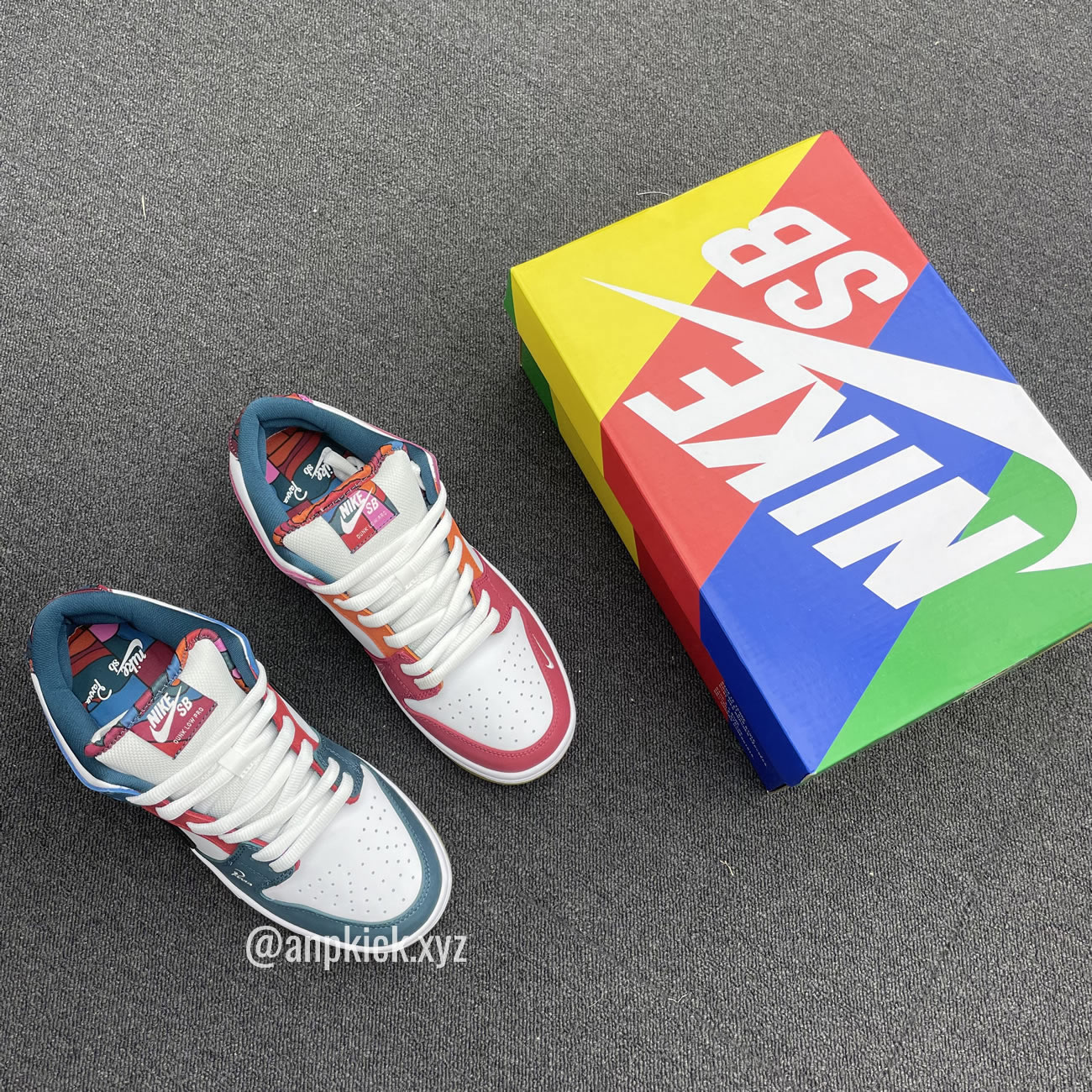 Parra Nike Sb Dunk Low Collab Summer 2021 Colorway Surfaces Dh7695 100 (2) - newkick.cc