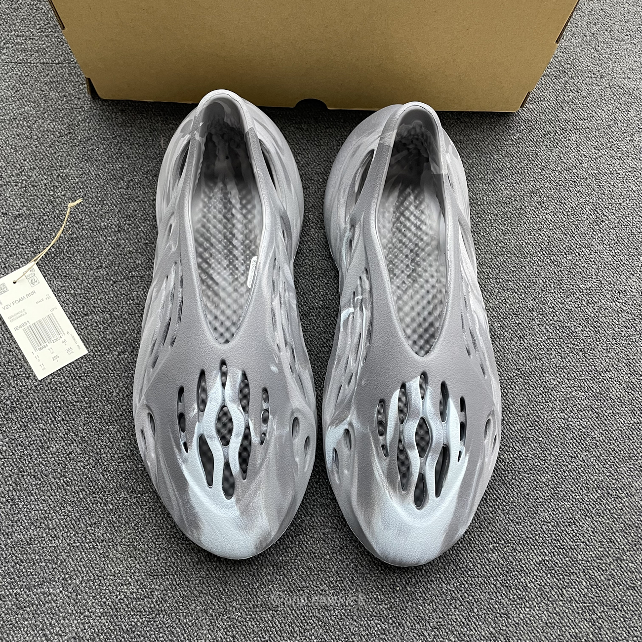 Yeezy Foam Runner Mx Granite Ie4931 (3) - newkick.cc