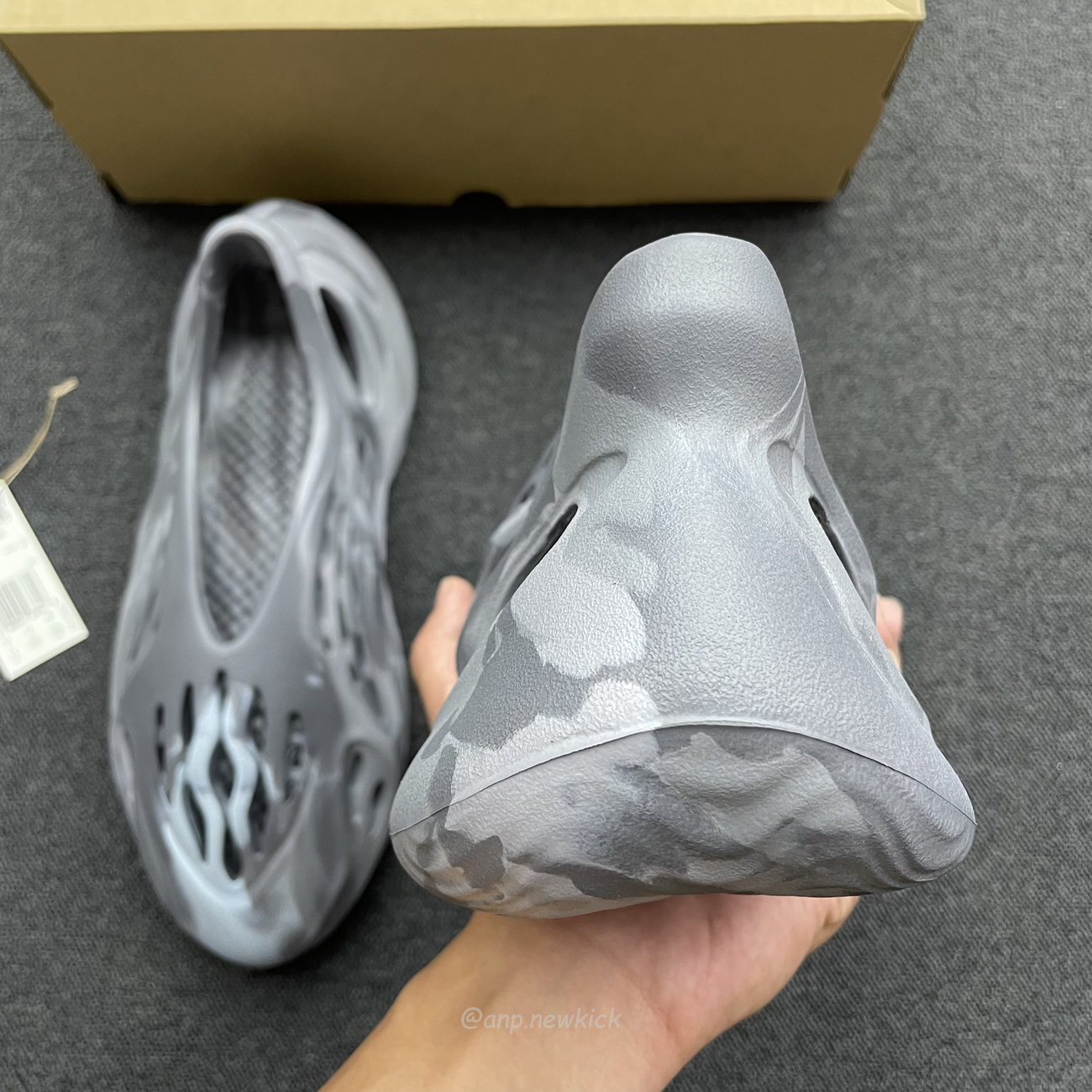 Yeezy Foam Runner Mx Granite Ie4931 (7) - newkick.cc