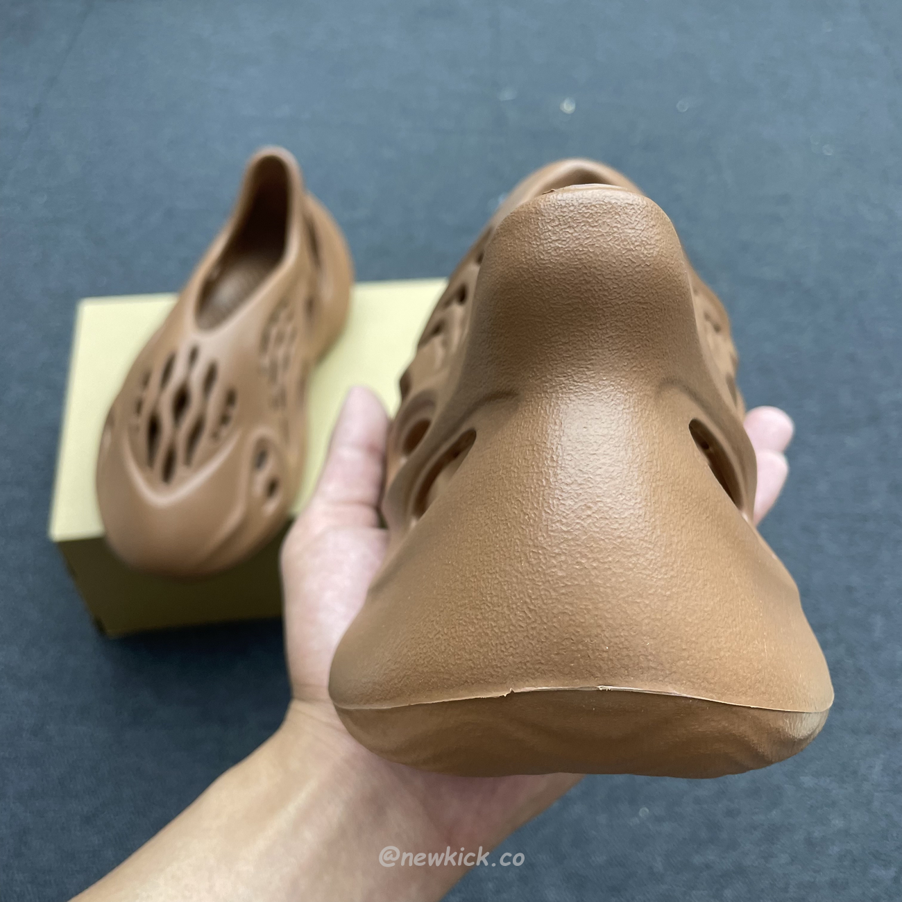 Adidas Yeezy Foam Rnnr Flax Hp5335 (6) - newkick.cc