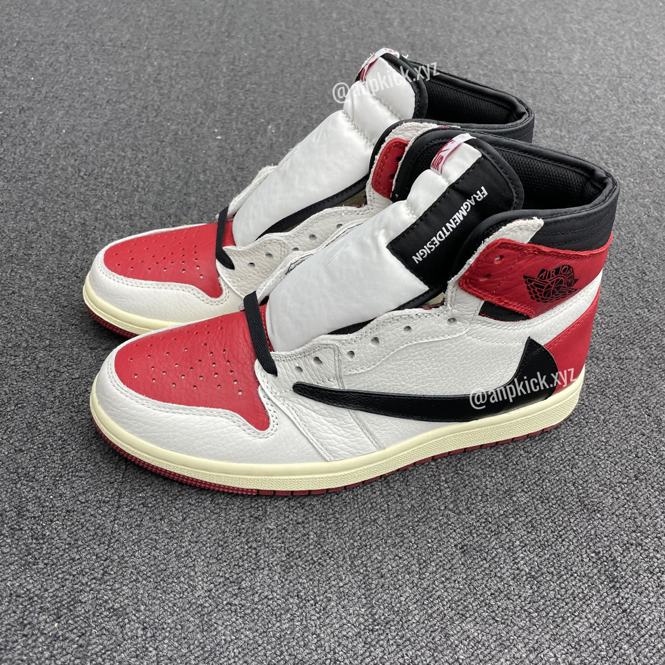 Travis Scott Air Jordan 1 High Og Sp White Red Black Fragment Anpkick Custom Making (2) - newkick.cc