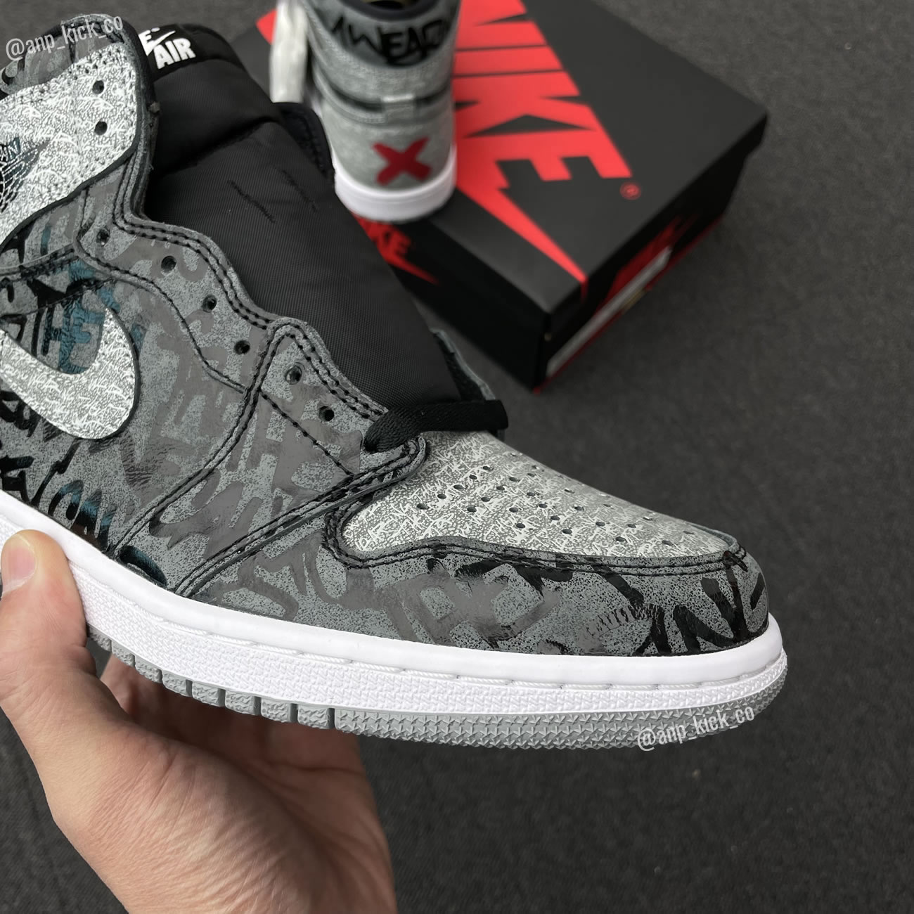 Air Jordan 1 High Og Anpkick Rebellionaire Black White Particle Grey 555088 036 (3) - newkick.cc