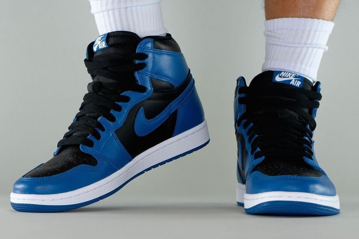 Air Jordan 1 Retro High Og Dark Marina Blue On Feet 555088 404 (3) - newkick.cc