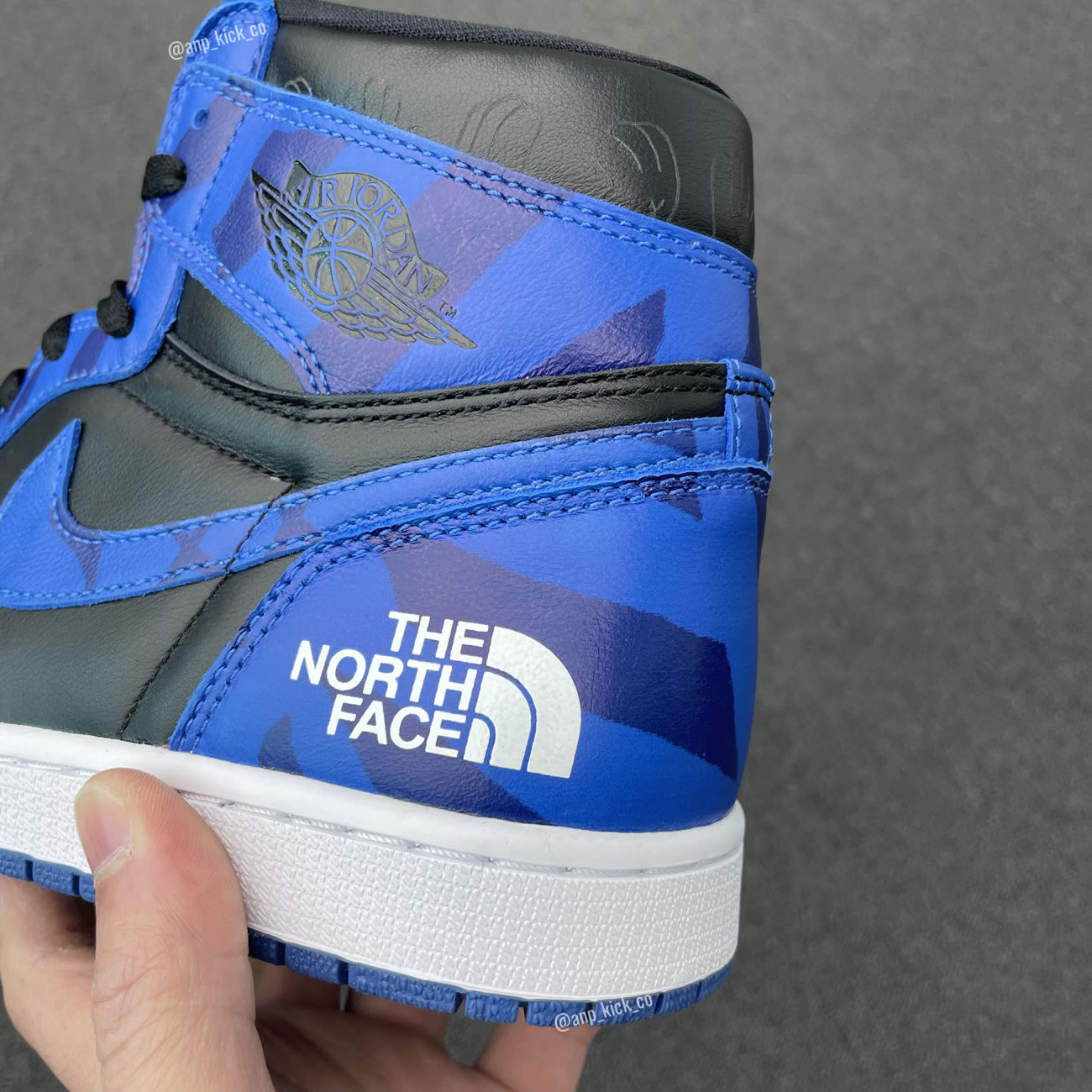 The North Face Kaws Air Jordan 1 Retro High Shoes Anpkick Custom Making (5) - newkick.cc