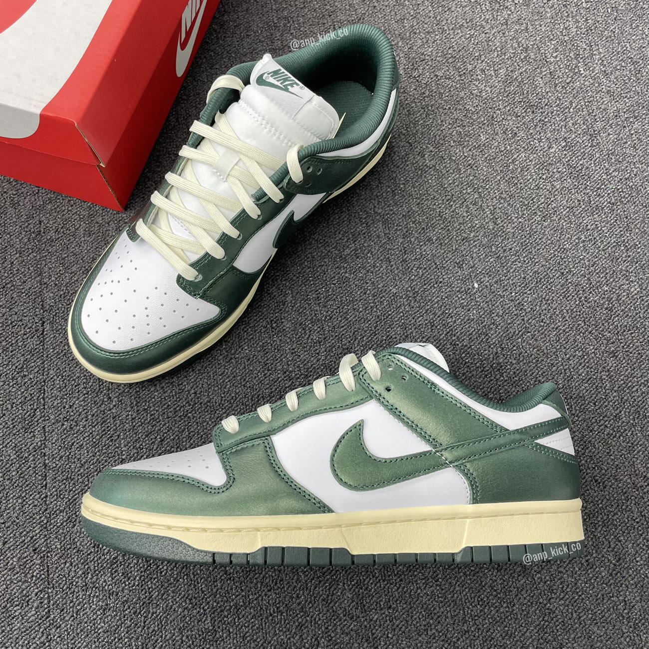 Nike Dunk Low Vintage Green Mens Wmns Anpkick Dq8580 100 (2) - newkick.cc