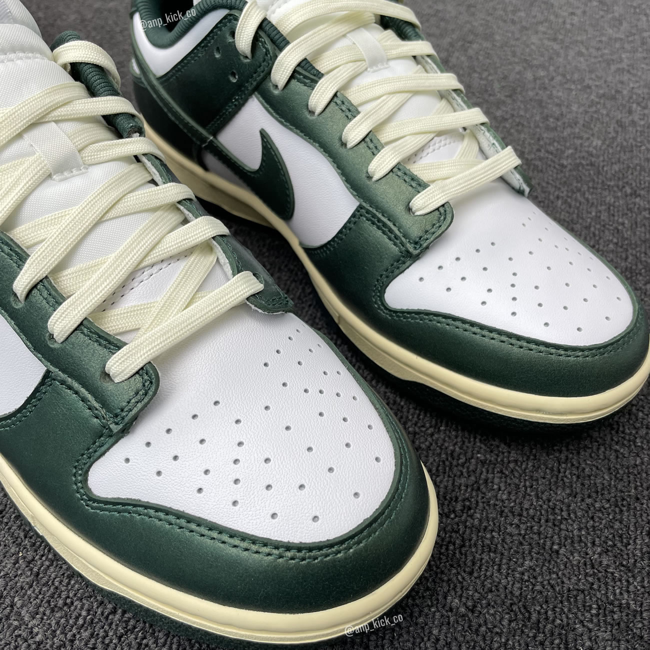 Nike Dunk Low Vintage Green Mens Wmns Anpkick Dq8580 100 (3) - newkick.cc