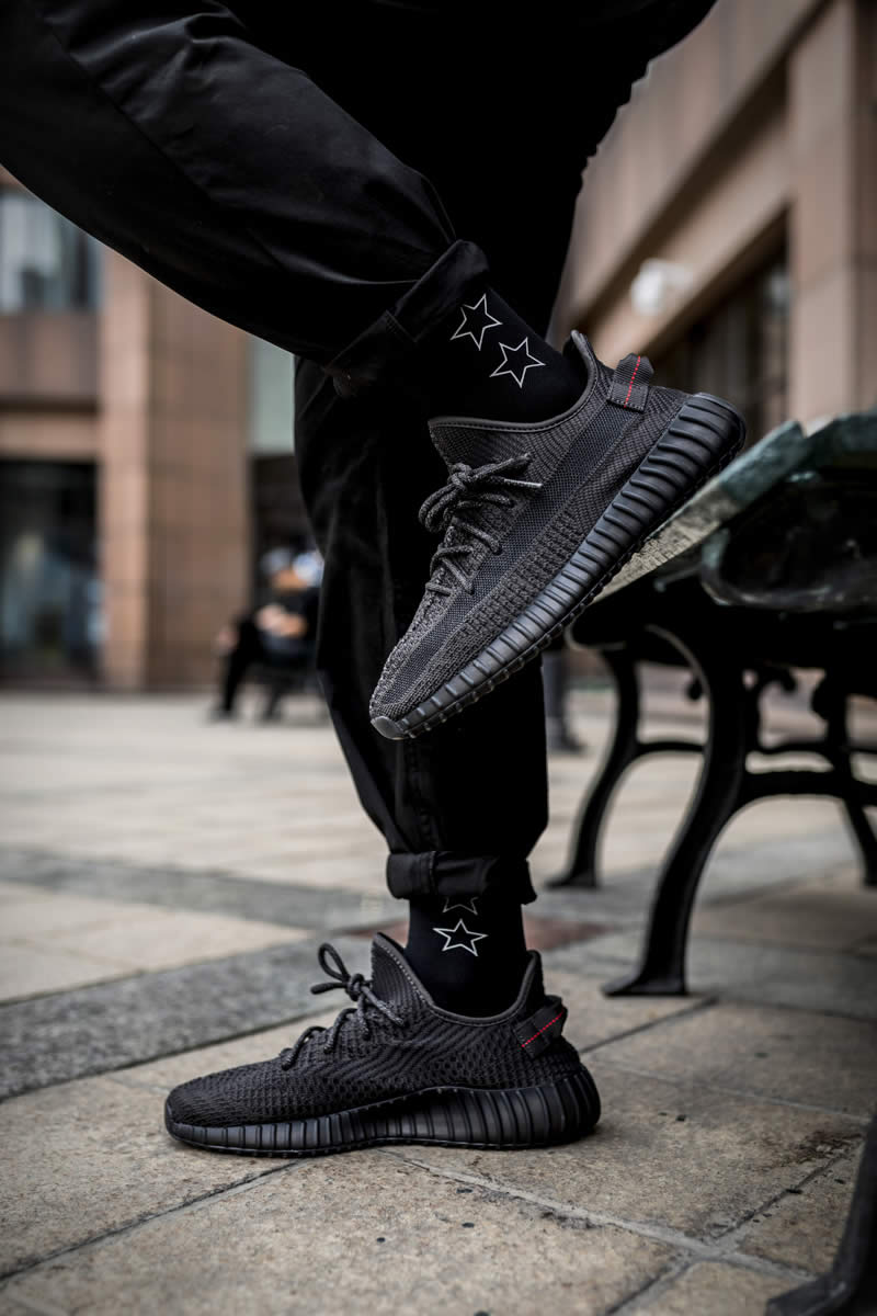 Adidas Yeezy Boost 350 V2 Black None Refective On Feet Fu9013 (3) - newkick.cc