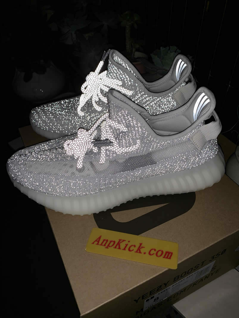 Adidas Yeezy Boost 350 V2 Static Reflective 3m Image Outfits Ef2367 (1) - newkick.cc