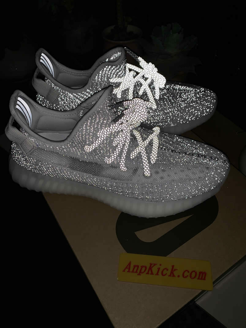 Adidas Yeezy Boost 350 V2 Static Reflective 3m Image Outfits Ef2367 (3) - newkick.cc