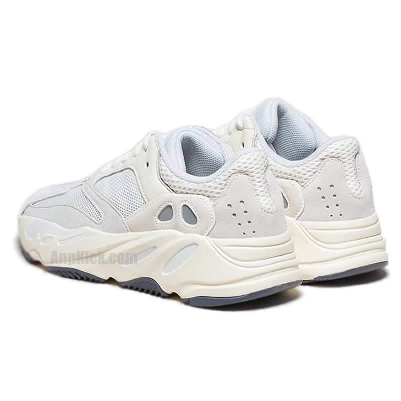 Adidas Yeezy Boost 700 Analog Outfit On Foot Release Date Eg7596 (3) - newkick.cc