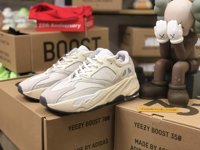 Adidas Yeezy Boost 700 Analog Outfit On Foot Release Date Eg7596 (5) - newkick.cc