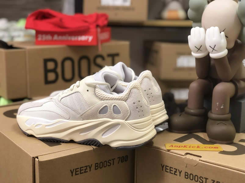 Adidas Yeezy Boost 700 Analog Outfit On Foot Release Date Eg7596 (6) - newkick.cc