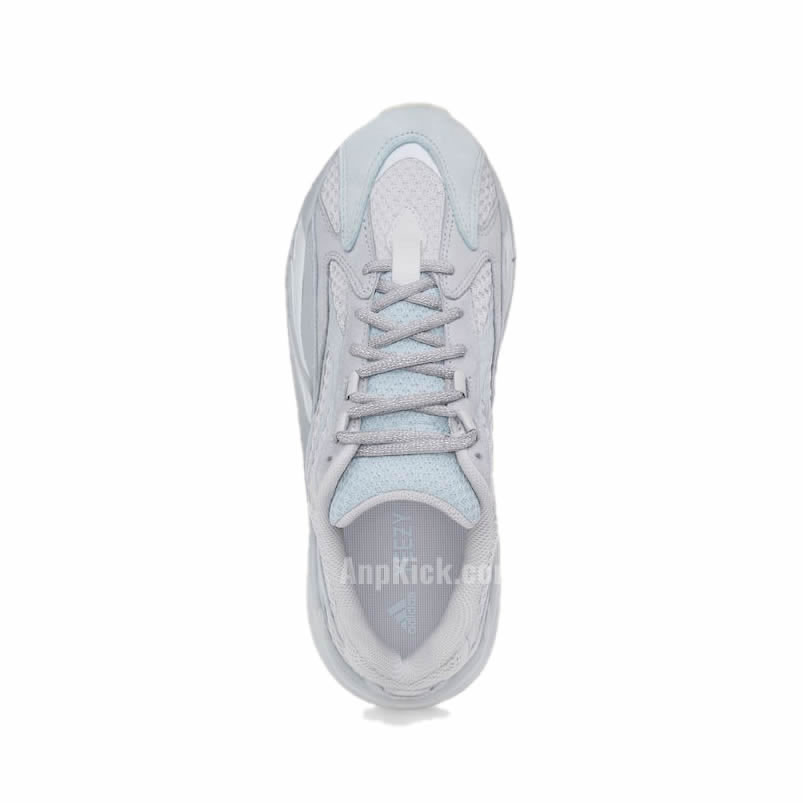 Adidas Yeezy Boost 700 V2 Inertia Outfits Fw2549 (3) - newkick.cc