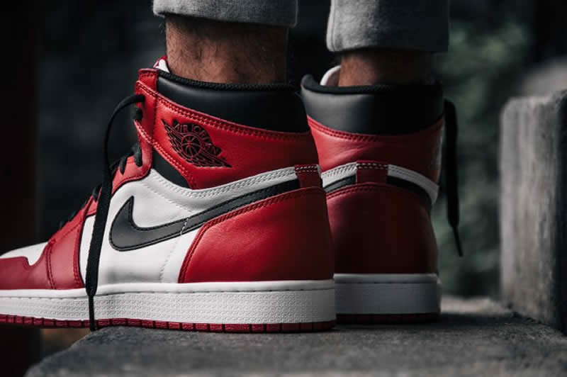 air jordan 1 retro high og 'chicago' red/black/white on feet pics mens 555088-101 gs/womens 575441-101