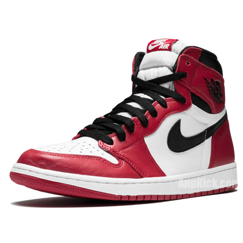 air jordan 1 retro high og 'chicago' red black white mens size 555088-101