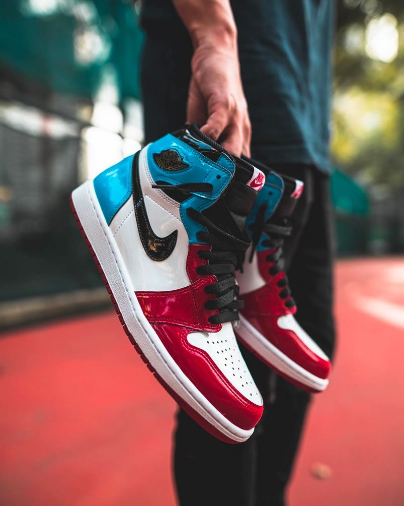 Air Jordan 1 High Og Fearless Mens Womens In Hand Release Date Ck5666 100 (1) - newkick.cc