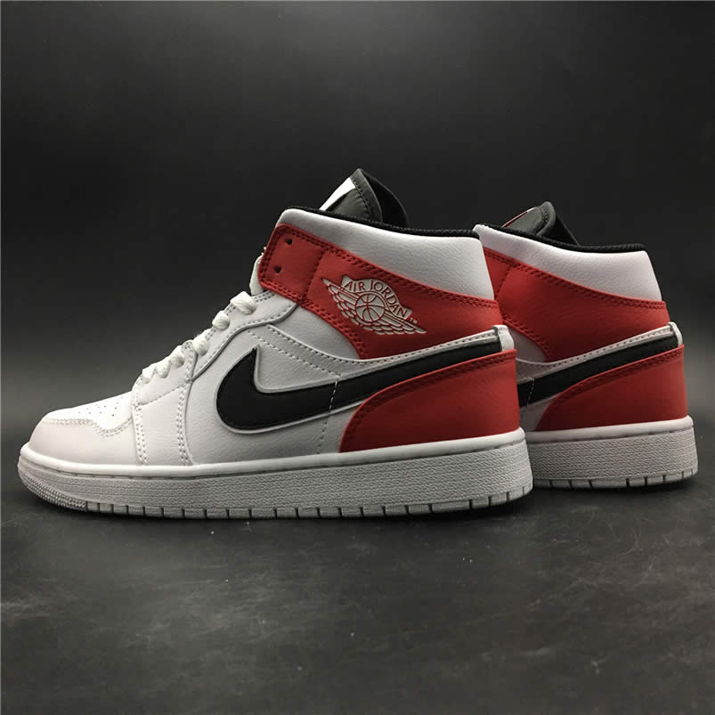 Air Jordan 1 Mid Gives The Bulls Aj1 White Red 554724 116 (7) - newkick.cc