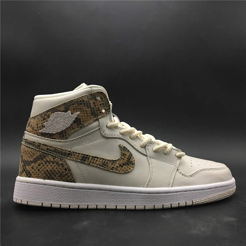 Air Jordan 1 Retro High 'Snakeskin' White Shoes AH7389-004 Pics