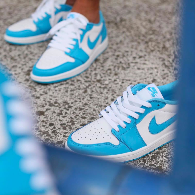 Nike Sb Air Jordan 1 Low Unc Blue On Feet (6) - newkick.cc