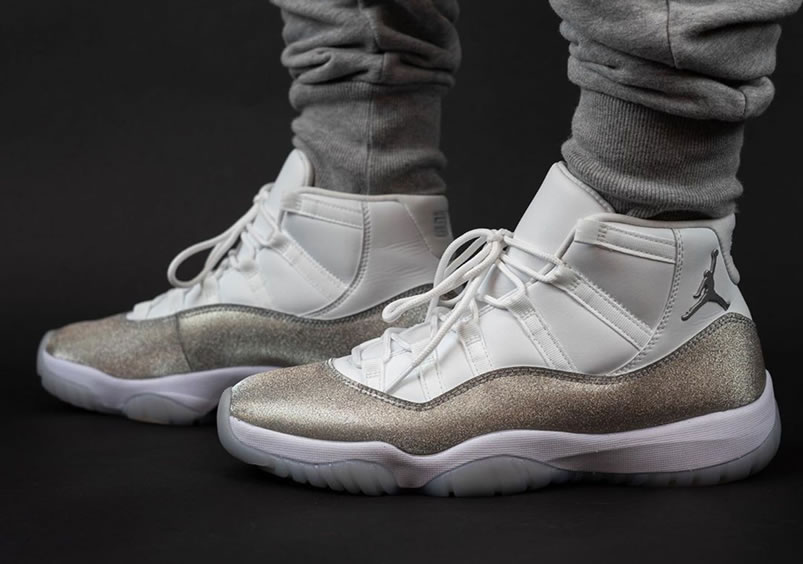 Air Jordan 11 Retro Wmns Metallic Silver Vast Grey On Feet Ar0715 100 (1) - newkick.cc