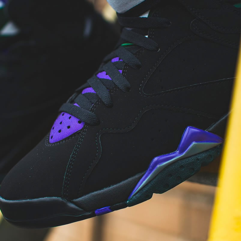 Air Jordan Retro 7 Ray Allen On Foot Pe Black And Purple 304775 053 (3) - newkick.cc