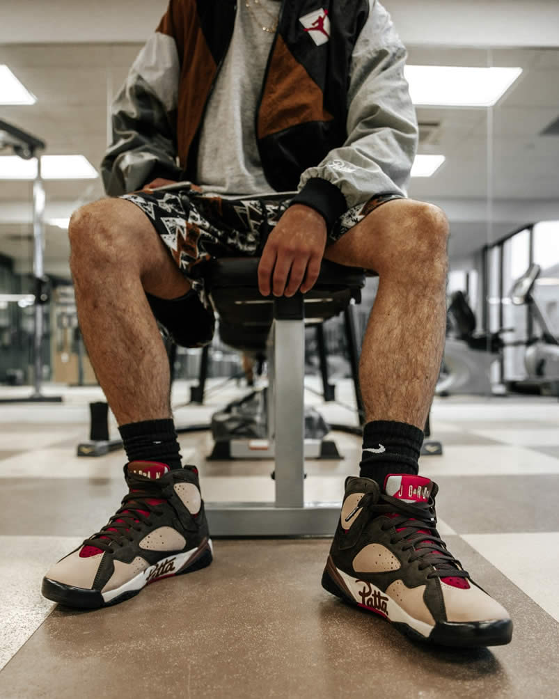 Patta Air Jordan 7 Og Sp Mahogany On Feet Price Release Date At3375 200 (3) - newkick.cc