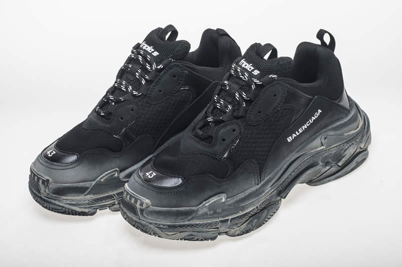 Balenciaga Triple S Sneakers Black Shoes 512176w09o1 1000 (7) - newkick.cc