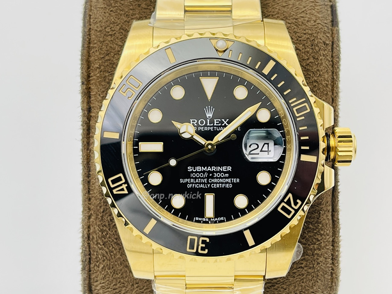 Rolex Submariner Royal Blue Hulk Black 126618lb (23) - newkick.cc