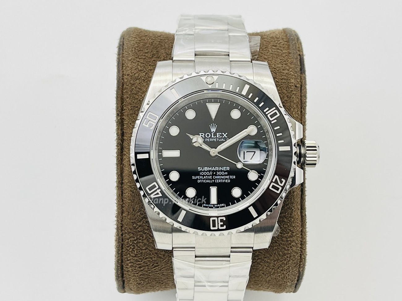 Rolex Submariner Royal Blue Hulk Black 126618lb (7) - newkick.cc