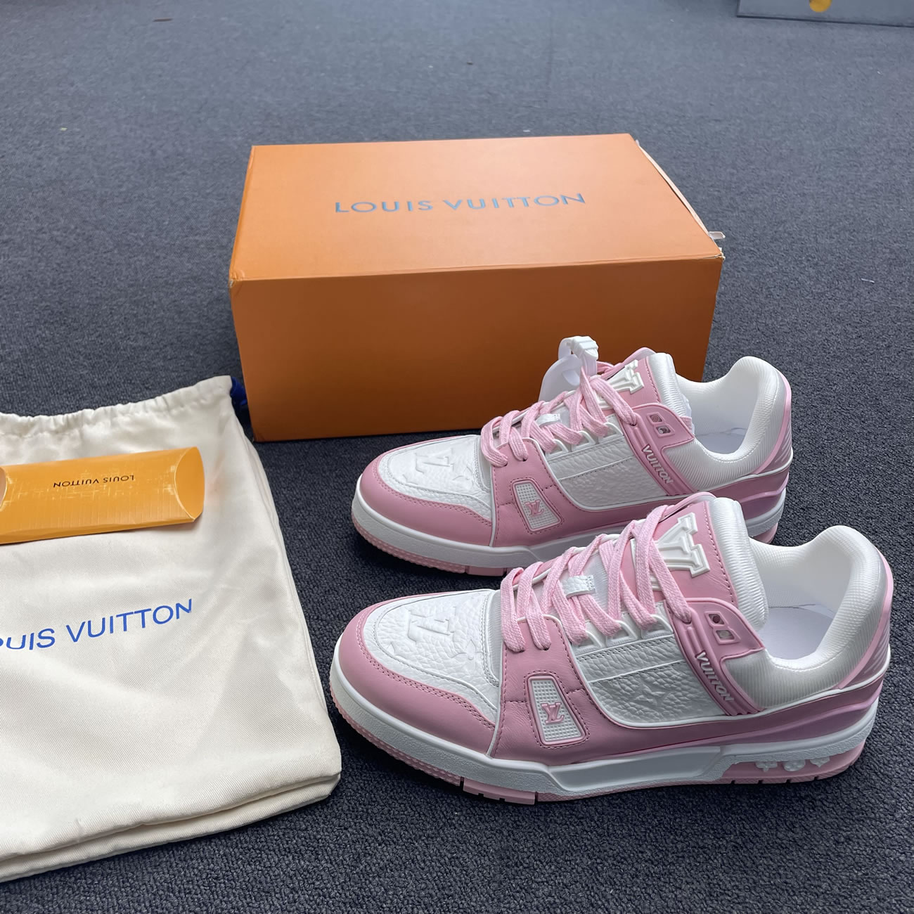 Lv Trainer Vuitton Sneaker Pink 1aa6w3 (4) - newkick.cc