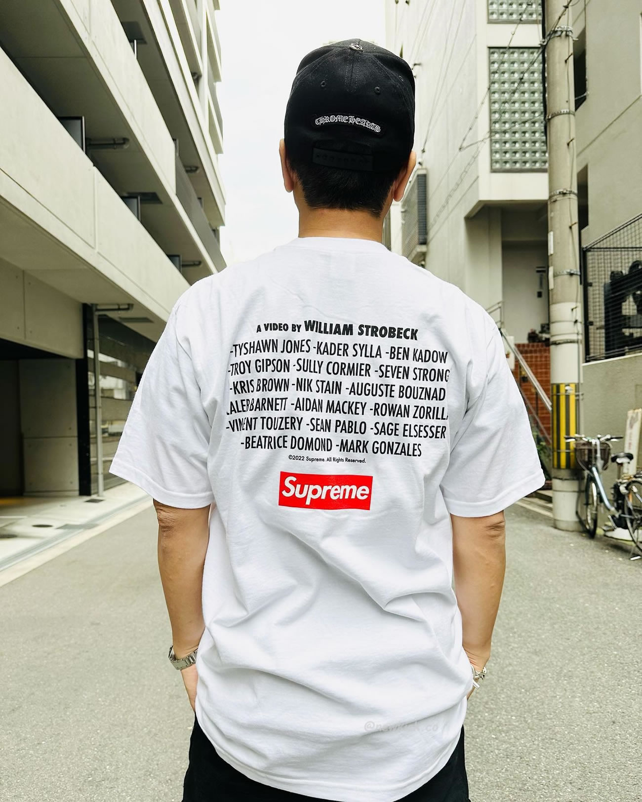 Supreme 22fw Play Dead Tee (4) - newkick.cc