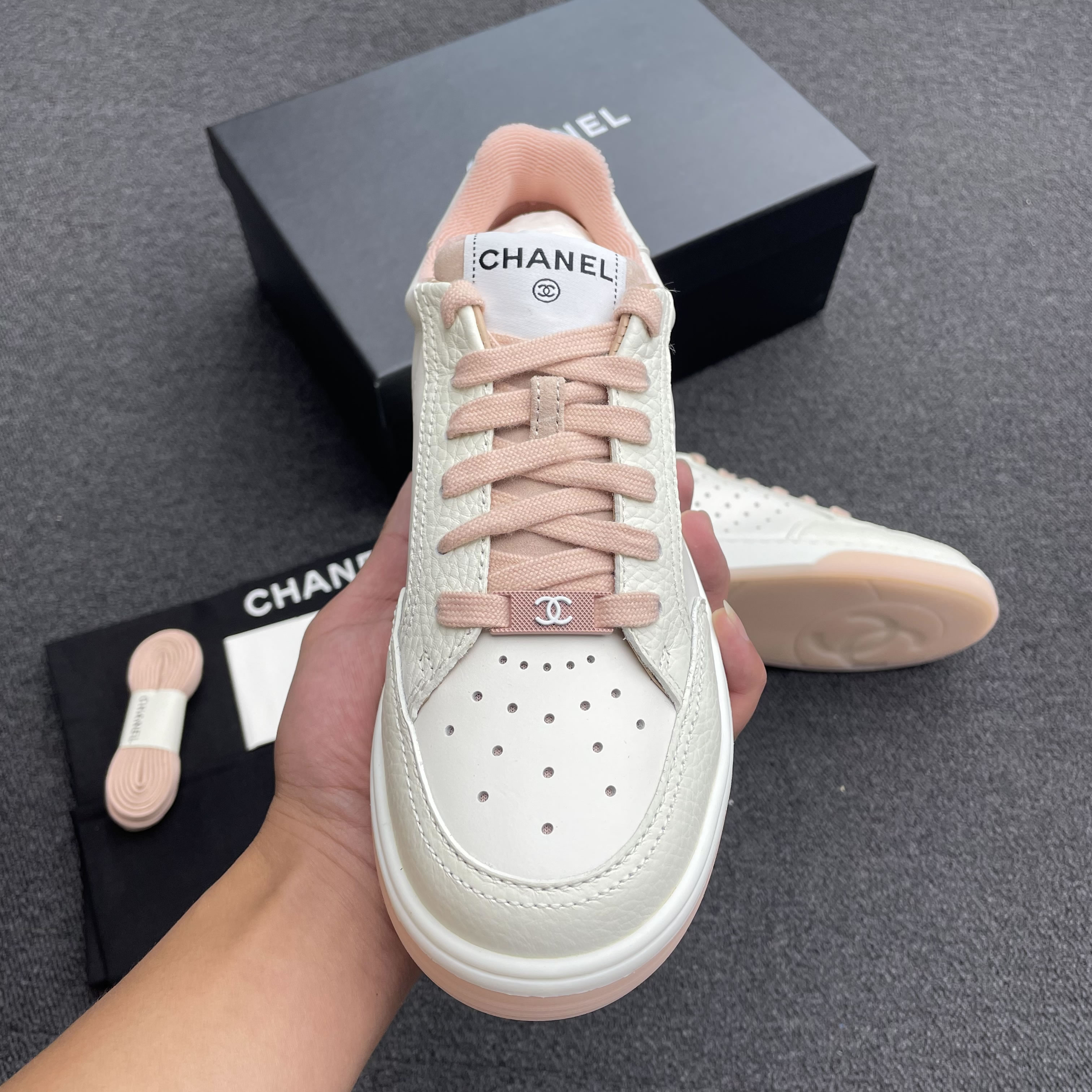 Chanel 22p Trainer White Black Burgundy Light Pink Blue (16) - newkick.cc