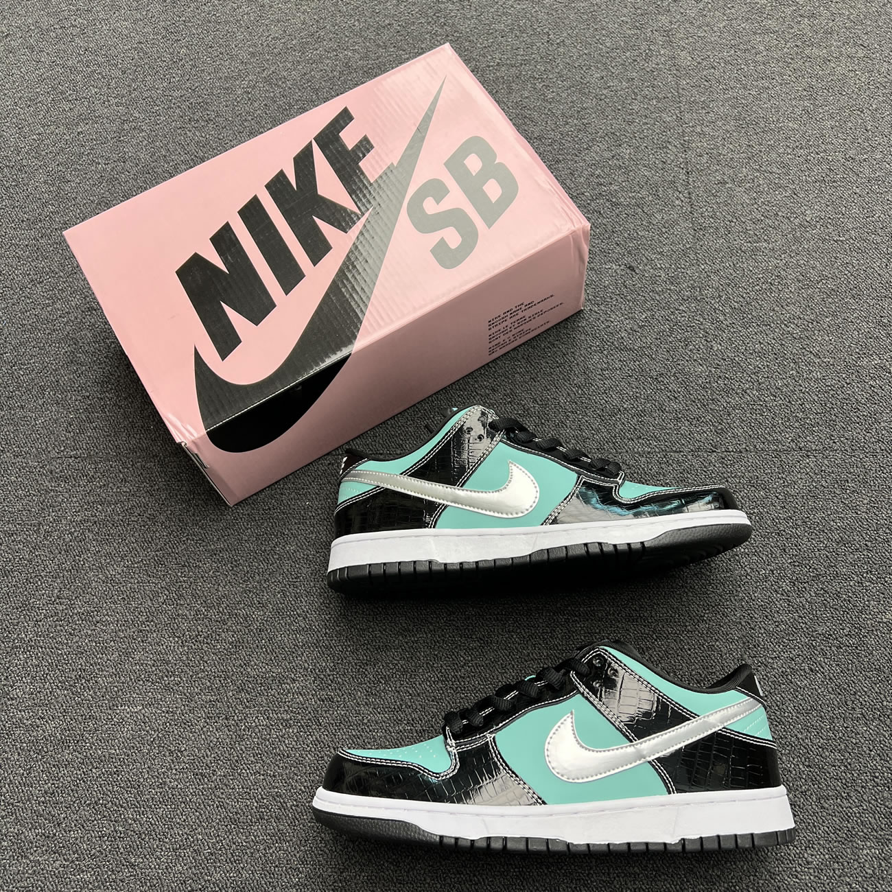 Nike Sb Dunk Low Diamond Supply Co. Aqua Blue 304292 402 (7) - newkick.cc