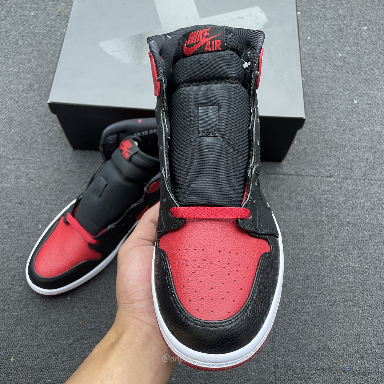 Air Jordan 1 Retro Banned B Grade 2011 432001 001 (14) - newkick.cc