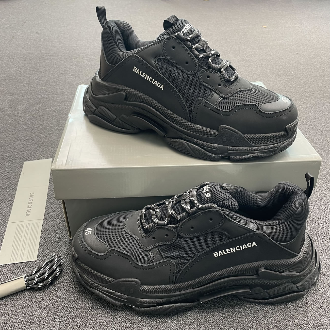 Balenciaga Triple S Black W 541624w09011000 (6) - newkick.cc