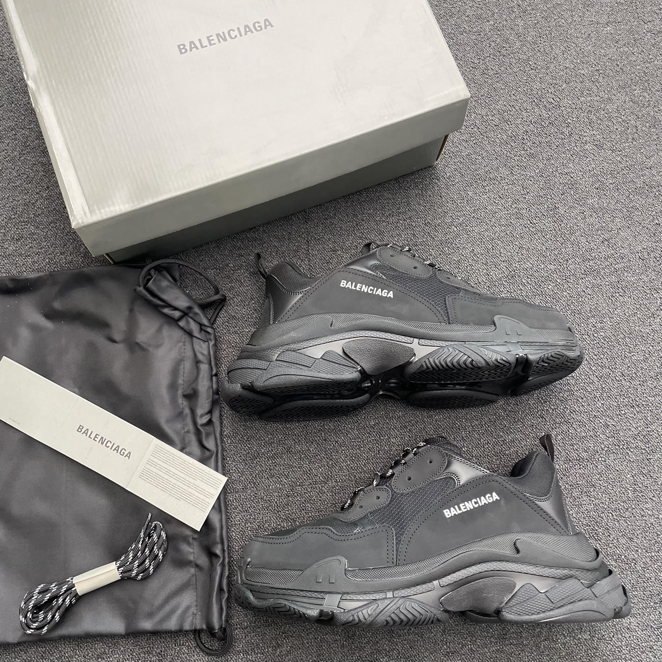 Balenciaga Triple S Black W 541624w09011000 (7) - newkick.cc