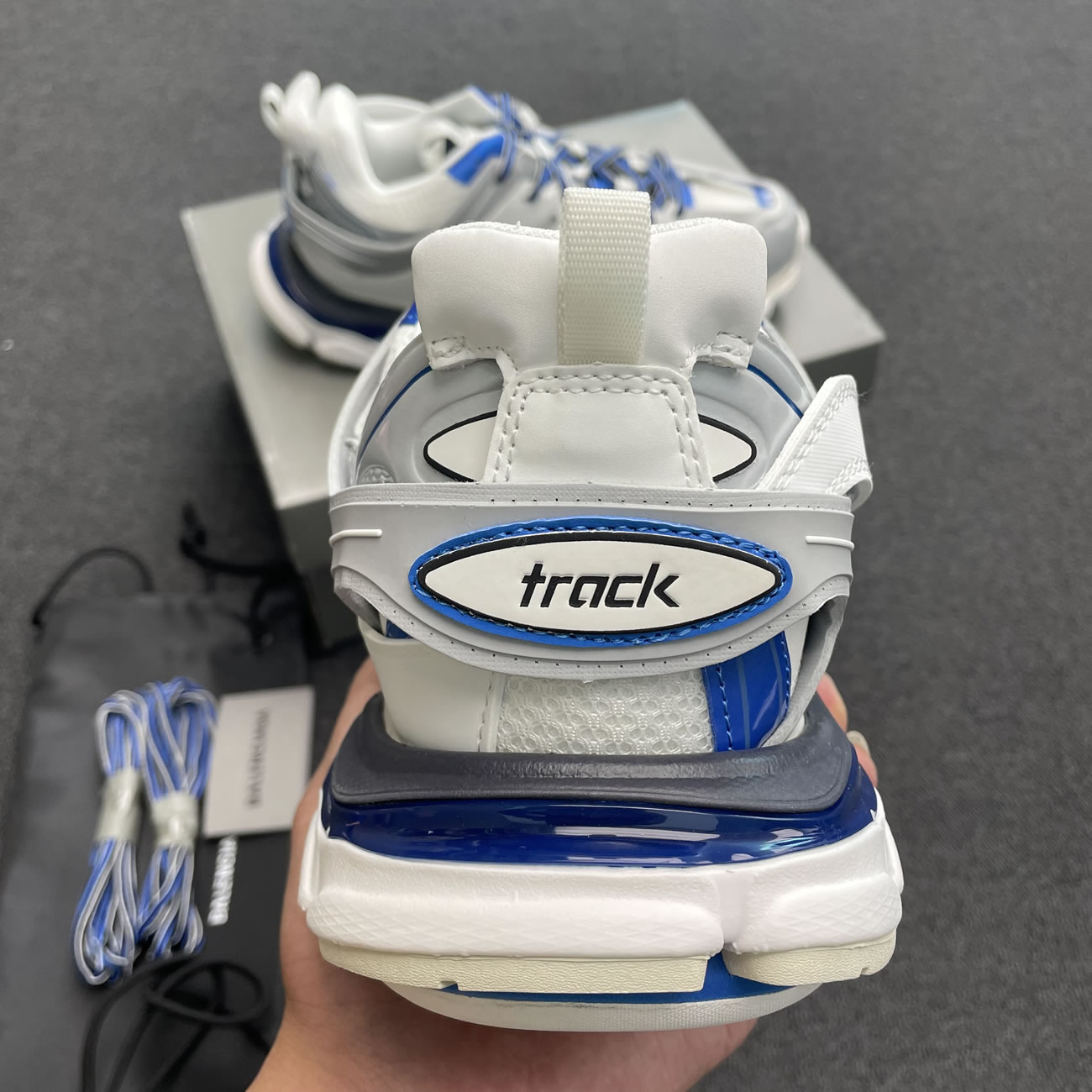 Balenciaga Track White Blue 542023w2fs99051 (2) - newkick.cc