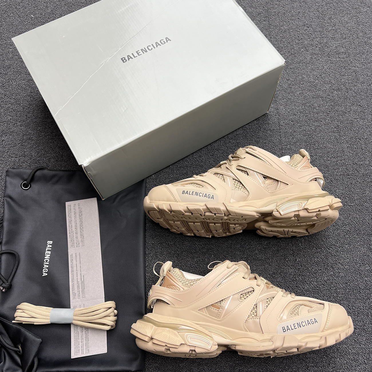 Balenciaga Track Beige W 542436w2la19870 (3) - newkick.cc